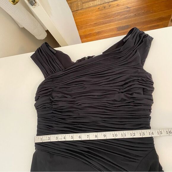 Tadashi Shoji Black Ruched Asymmetrical Floor Length Gown Size Medium - Picture 12 of 14